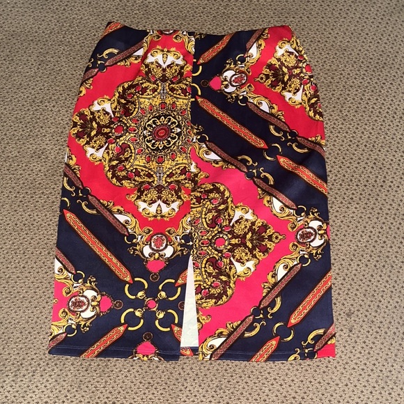 NYCC women’s skirt.  Size Small - Picture 2 of 2